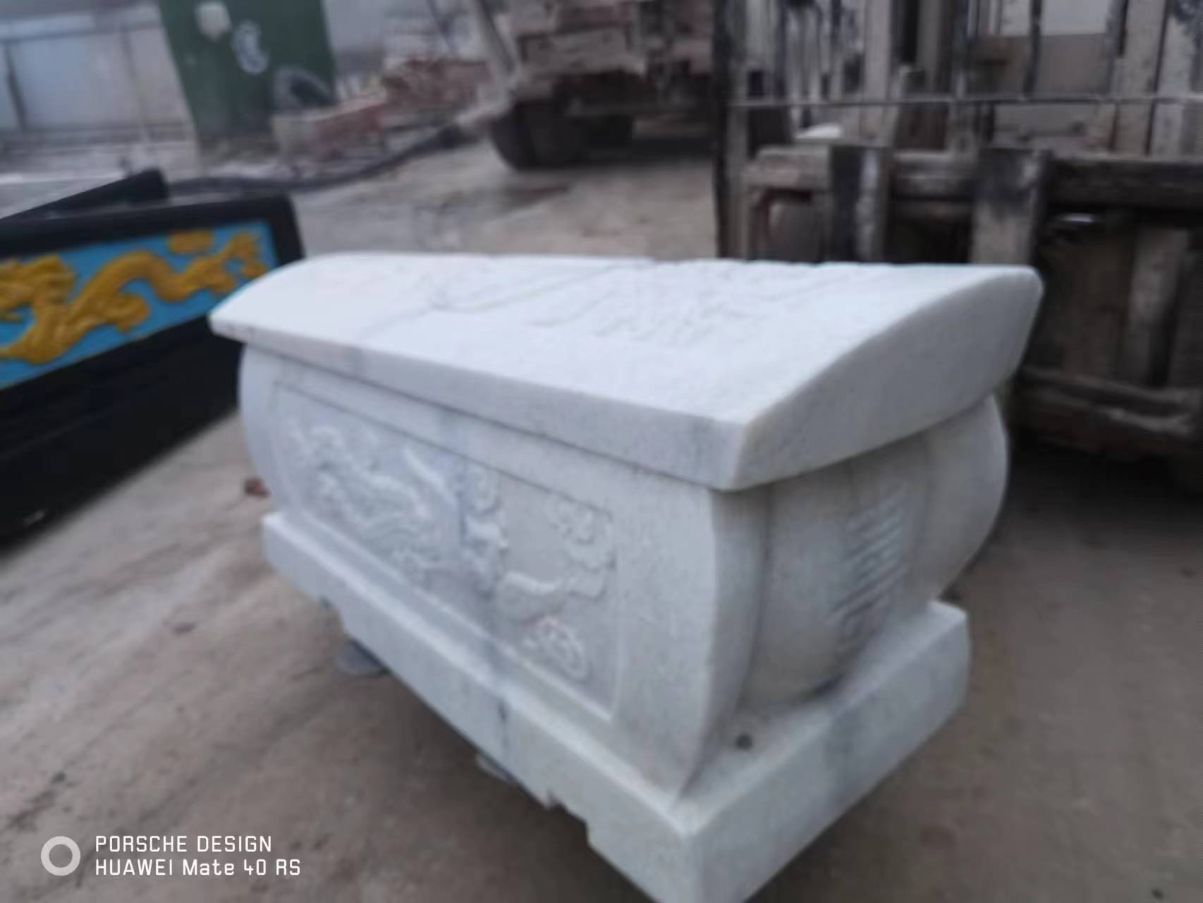 汉白玉石棺材价格